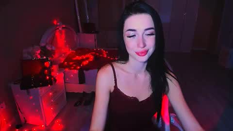 Miss Desire...do you remember online show from October 10, 2025, 8:02 am