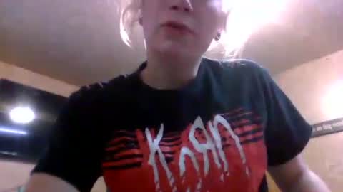 Snapshot of badbitch520 chatting on February 25, 2026, 12:15 pm Badbitch520 online show from February 25, 2026, 12:15 pm