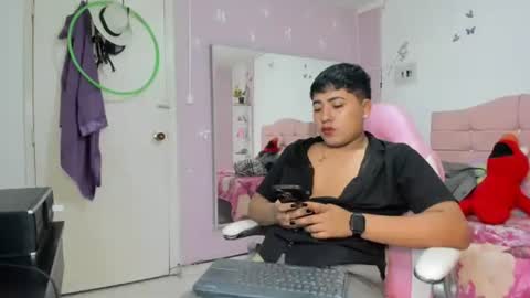Snapshot of badboyjuan_ chatting on May 11, 2026, 2:50 am JUAN online show from May 11, 2026, 2:50 am