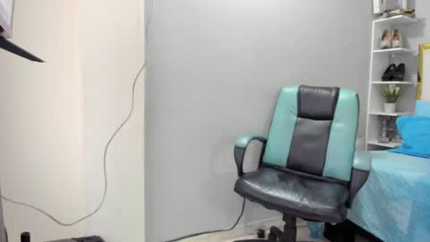 Snapshot of badboyjuan_ chatting on May 22, 2026, 11:38 am JUAN online show from May 22, 2026, 11:38 am