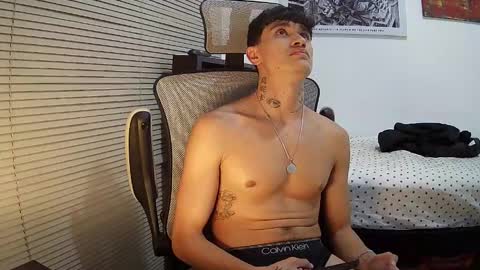 Snapshot of badboyx6969x chatting on December 23, 2025, 3:15 am badboyx6969x online show from December 23, 2025, 3:15 am