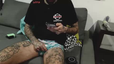 BadCouple  online show from December 22, 2025, 2:08 am