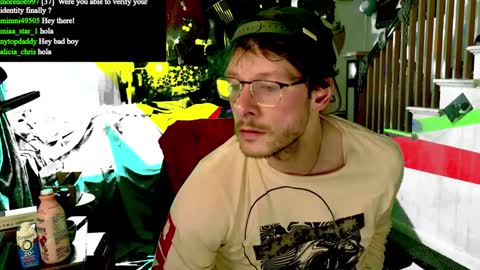 Snapshot of baddaddy215 chatting on January 21, 2025, 6:33 am baddaddy215 online show from January 21, 2025, 6:33 am