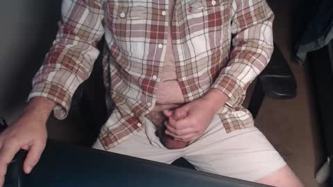 Snapshot of baddaddy77 chatting on December 2, 2025, 11:37 am baddaddy77 online show from December 2, 2025, 11:37 am