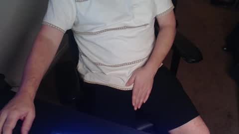 Snapshot of baddaddy77 chatting on January 6, 2026, 4:16 am baddaddy77 online show from January 6, 2026, 4:16 am