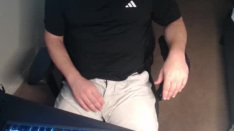 baddaddy77 online show from February 2, 2026, 2:49 pm