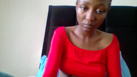 Snapshot of baddie_bunnie chatting on December 2, 2025, 2:01 pm baddie_bunnie online show from December 2, 2025, 2:01 pm