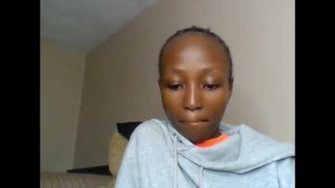 baddie_bunnie online show from May 11, 2026, 4:04 pm