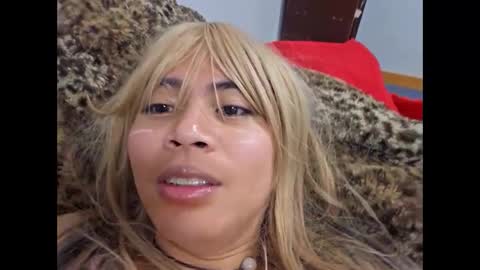 baddiee18 online show from January 17, 2025, 1:25 am