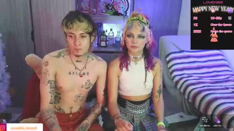 Snapshot of badeyes_crazylilgoat chatting on January 12, 2026, 11:32 pm Dan Lila online show from January 12, 2026, 11:32 pm