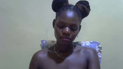 Princess online show from November 28, 2025, 7:05 pm