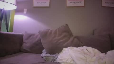 Snapshot of badgrljade chatting on March 19, 2026, 3:32 am Jade online show from March 19, 2026, 3:32 am