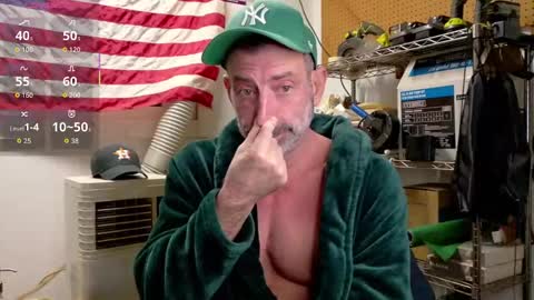 Snapshot of badnightwolf chatting on February 2, 2026, 11:31 am Silver online show from February 2, 2026, 11:31 am