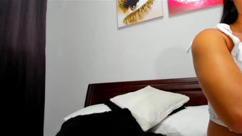 Alexandra  Independent model online show from March 6, 2025, 2:51 am