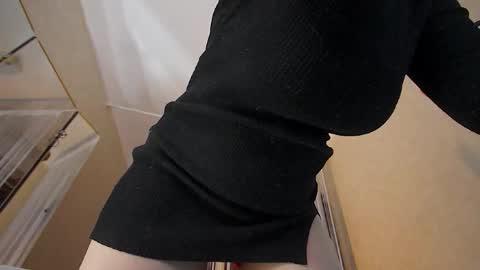 Snapshot of badwebcamgirl chatting on February 4, 2026, 2:01 pm engely online show from February 4, 2026, 2:01 pm