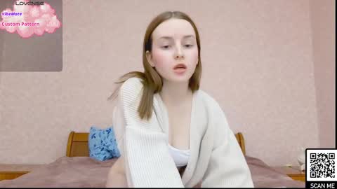 Snapshot of bae_cake_ chatting on February 13, 2025, 2:20 pm Alice online show from February 13, 2025, 2:20 pm