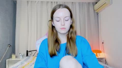Snapshot of bae_cake__ chatting on October 11, 2025, 10:47 am Alice online show from October 11, 2025, 10:47 am