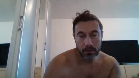 Snapshot of bagio18 chatting on December 4, 2024, 8:45 am Bagio online show from December 4, 2024, 8:45 am