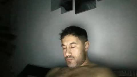 Snapshot of bagio18 chatting on December 19, 2025, 8:38 pm Bagio online show from December 19, 2025, 8:38 pm