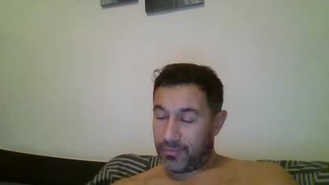 Snapshot of bagio18 chatting on December 22, 2025, 8:06 pm Bagio online show from December 22, 2025, 8:06 pm