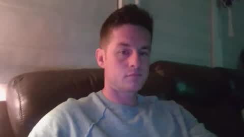 Snapshot of bake79699 chatting on November 27, 2025, 6:15 am bake79699 online show from November 27, 2025, 6:15 am