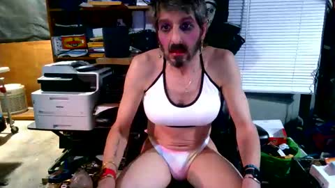 balddickstroking online show from November 17, 2025, 3:45 am