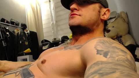 Snapshot of ballard_ chatting on January 14, 2026, 1:44 am Bret Ballard online show from January 14, 2026, 1:44 am