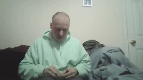 Snapshot of ballzrockwell chatting on February 3, 2026, 7:08 pm ballzrockwell online show from February 3, 2026, 7:08 pm