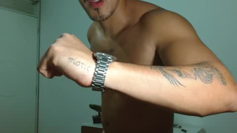 Snapshot of baltazardupont chatting on February 12, 2025, 3:07 am Andres - online show from February 12, 2025, 3:07 am