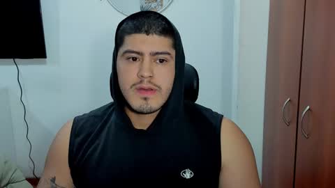 Snapshot of baltazardupont chatting on September 15, 2025, 10:59 am Andres - online show from September 15, 2025, 10:59 am