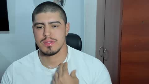 Andres -  online show from December 1, 2025, 11:15 am