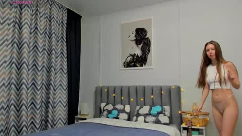 Kira online show from February 17, 2025, 4:26 pm