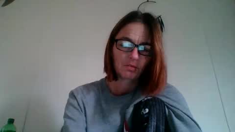 Snapshot of bamacpl80 chatting on February 11, 2026, 7:52 pm bamacpl80 online show from February 11, 2026, 7:52 pm