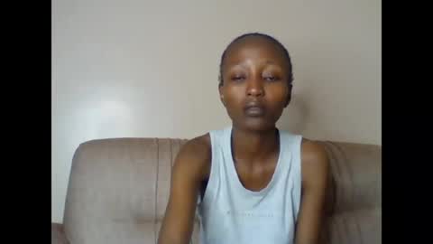 Snapshot of bambi_bunnie chatting on June 29, 2026, 4:29 pm Bambi online show from June 29, 2026, 4:29 pm