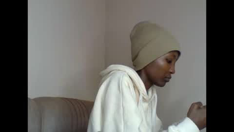 Snapshot of bambi_bunnie chatting on June 30, 2026, 8:59 am Bambi online show from June 30, 2026, 8:59 am