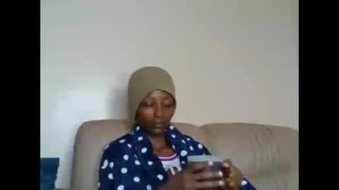 Snapshot of bambi_bunnie chatting on July 4, 2026, 8:09 am Bambi online show from July 4, 2026, 8:09 am