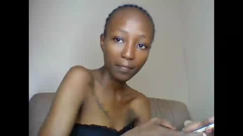 Snapshot of bambi_bunnie chatting on July 22, 2026, 8:28 am Bambi online show from July 22, 2026, 8:28 am