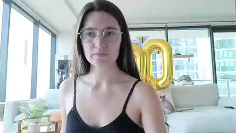 Snapshot of bambifarrina chatting on March 25, 2026, 8:59 pm bambifarrina online show from March 25, 2026, 8:59 pm