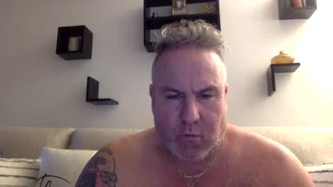 banana5289 online show from January 10, 2025, 8:04 pm