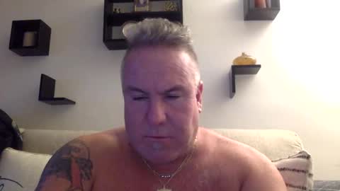 banana5289 online show from January 14, 2025, 2:08 am