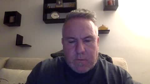 banana5289 online show from January 17, 2025, 8:11 pm