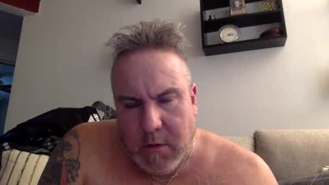 banana5289 online show from February 7, 2025, 8:10 pm