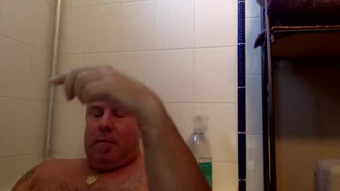 banana5289 online show from February 18, 2025, 8:14 pm