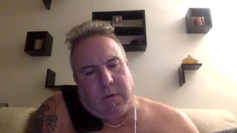 banana5289 online show from February 20, 2025, 8:50 am