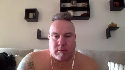 banana5289 online show from February 22, 2025, 1:46 pm