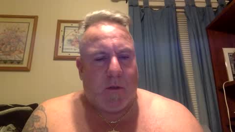 banana5289 online show from February 24, 2025, 3:44 am