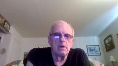 Snapshot of banana_hammock70 chatting on April 10, 2026, 2:00 pm banana_hammock70 online show from April 10, 2026, 2:00 pm