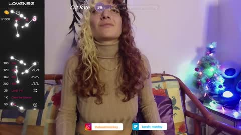 Snapshot of bandit_monkey chatting on December 19, 2024, 5:40 am V E R O N I C A online show from December 19, 2024, 5:40 am