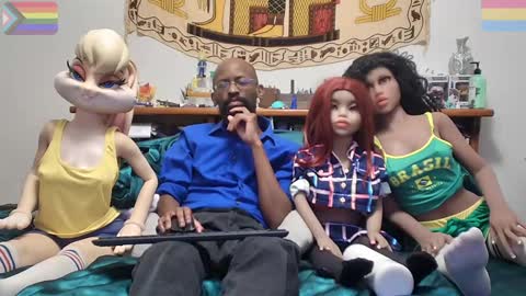 Bando Husbando online show from December 17, 2025, 2:06 am