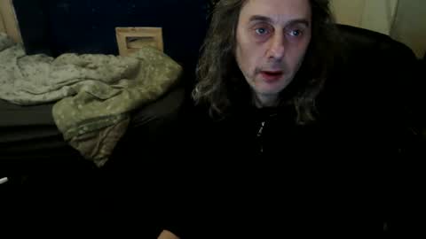 Snapshot of bangintoleather chatting on February 8, 2026, 3:32 am bangintoleather online show from February 8, 2026, 3:32 am